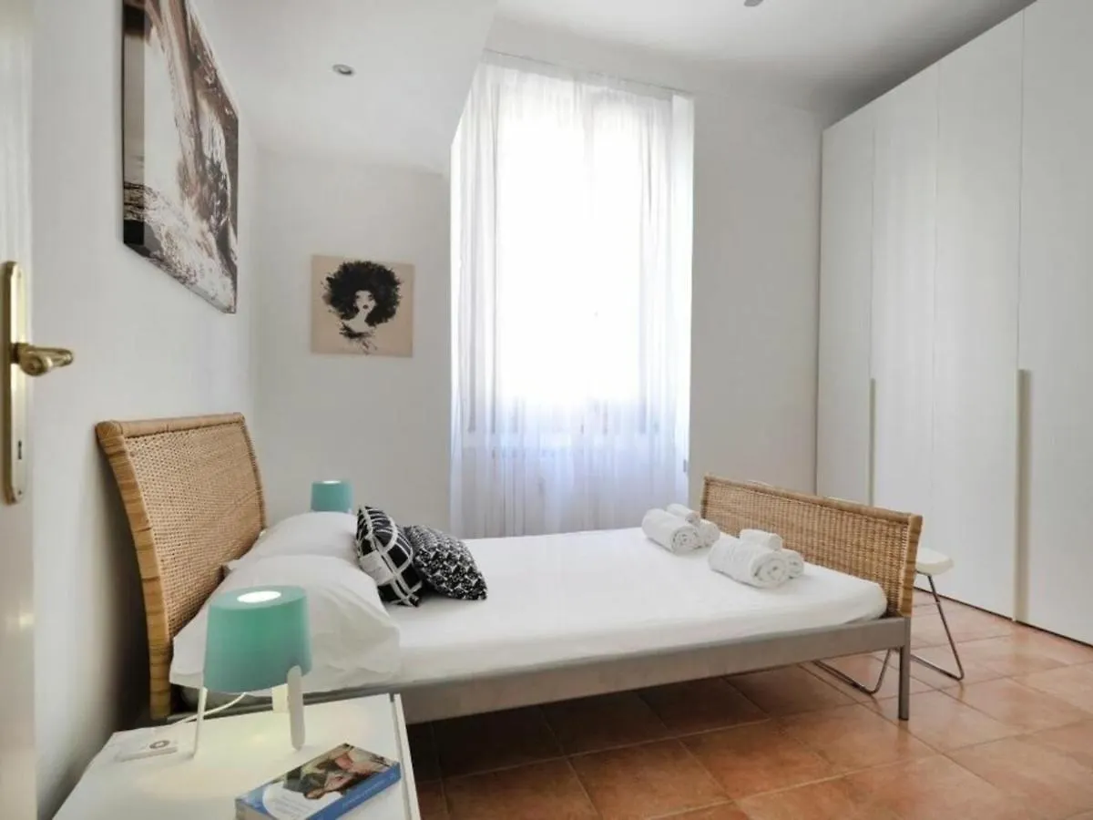 Apartment Piero Della Francesca By Halldis Milan